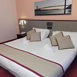 فندق غوته تورين إيربورت تشيرييه