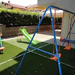 غوته تورين إيربورت فندق 4*