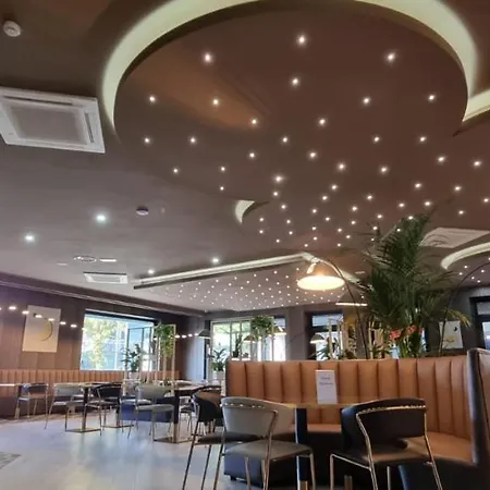Hotel Gotha Turin Airport 4*
