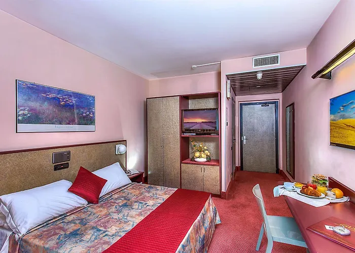 Gotha Turin Airport 4*